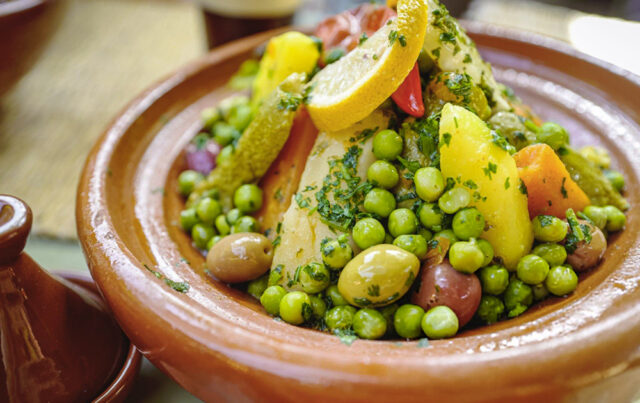 Comment adapter le régime méditerranéen à la cuisine marocaine traditionnelle ?